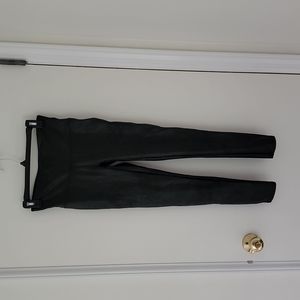 Spanx faux leather leggings size M (petite)